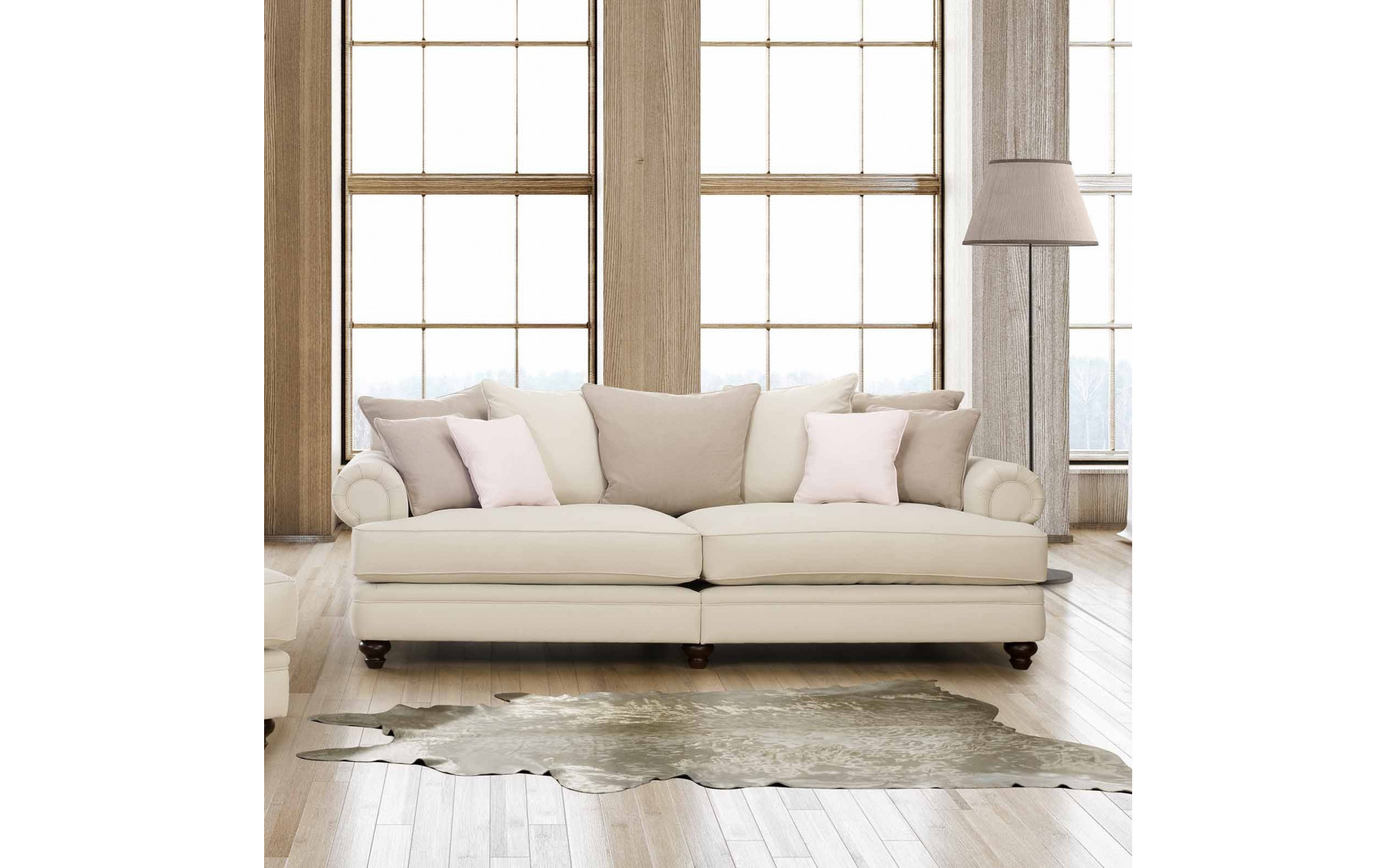 Chelsea XL sofa 290 cm z głębokim siedziskiem i stylizowanymi nogami